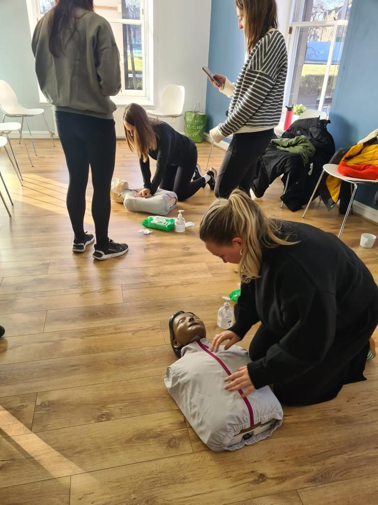 CPR & Defibrillator (AED) Course in Newcastle